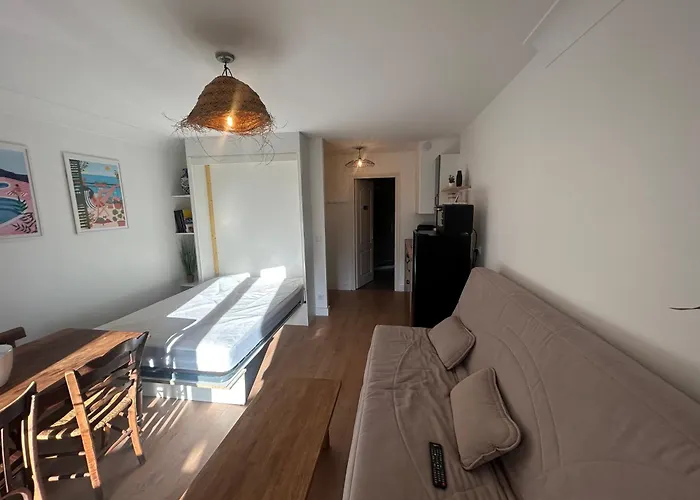 Superbe Studio Port Frejus 2 - 800M De La Plage